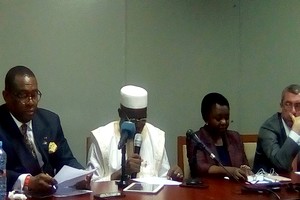 Parlementaires ACP-UE : la presse nationale bute sur un mur très diplomatique 