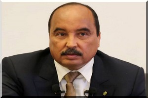 Le Président de la République arrive à Paris