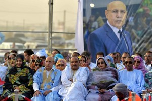 Mauritanie: l’ancien président perd pied