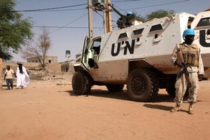 ALERTE - Mali : un casque bleu tué et une dizaine de blessés dans une attaque