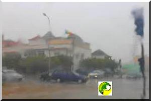 Tempête de sable et pluie à Nouakchott
