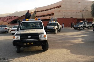 La police anticorruption conduit le gendre de l'ex-président Aziz à Benichab 