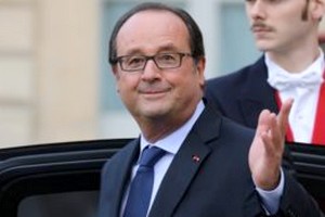 François Hollande en tournée de 72 heures en Afrique