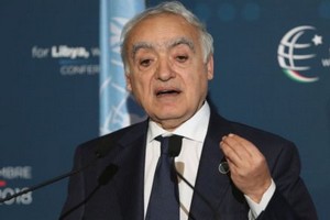 Ghassan Salamé appelle à la fin de
