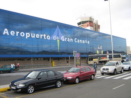 Mauritanie : polémique sur les contrôles rigoureux subis par les mauritaniens à l’aéroport de Las Palmas