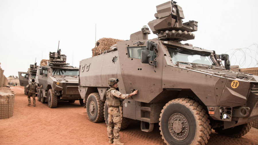 Le Royaume-Uni annonce le retrait anticipé de ses troupes du Mali