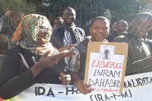Paris, 4 octobre 2018 : Sit-in de soutien au leader abolitionniste emprisonné Biram