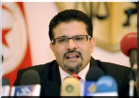 Tunisie: les islamistes au pouvoir disent vouloir ' assainir ' les médias
