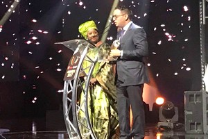 AITEO CAF AWARDS 2017 : Ahmed YAHYA, meilleur dirigeant en Afrique !