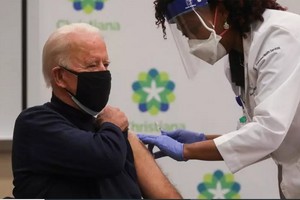 États-Unis : le président élu Joe Biden vacciné contre le Covid-19