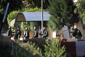 L'alliance jihadiste du Sahel liée à Al-Qaïda revendique l'attaque près de Bamako 