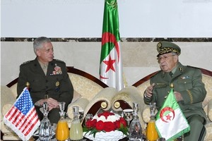 Algérie: visite du patron d'Africom