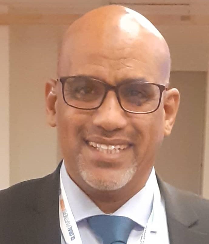Entretien avec Dr. Abdellahi Mohamed Ewah, Professeur d’Economie et de Gestion à l’Université de Nouakchott 