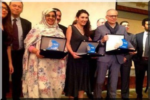 Dune Voices remporte le prix Anna Lindh de la presse méditerranéenne 2015 