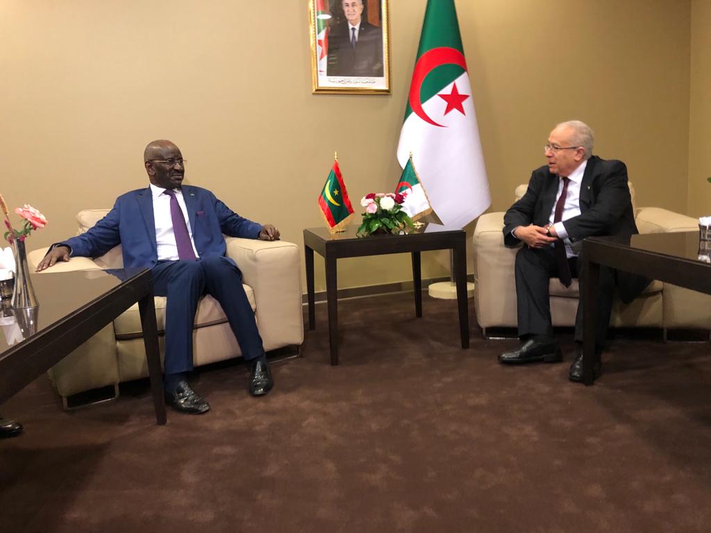 Entretiens à Alger entre les ministres mauritanien et algérien des affaires étrangères
