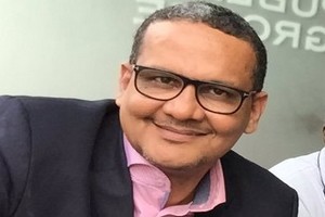 Premières salves contre Ghazouani