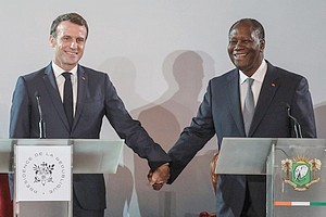 Présidentielle: Macron félicite Ouattara et appelle à une