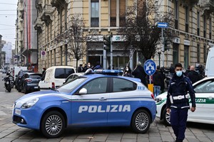 Une bombe dans la voiture d'un homme politique désamorcée à Rome