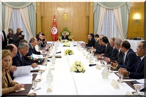 Tunisie: retour au calme, selon le ministère de l'Intérieur