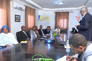 La directrice générale de l’UICN visite la direction générale de l'Agence nationale de la muraille verte