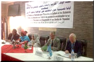 L’UNESCO a lancé à Nouakchott le Manuel d’éducation à la citoyenneté et aux droits de l’homme pour les jeunes en Mauritanie, les 19 & 20 janvier 2016