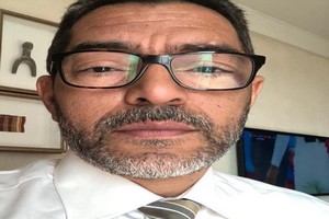 Entre la Force et le Droit : Plaidoyer pour un bon usage du droit dans notre société/Par Me Elyezid Ould YEZID