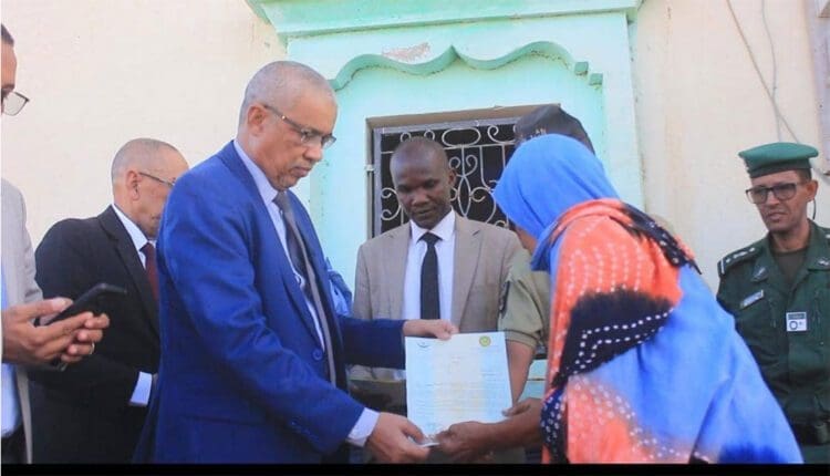 Distribution de 2000 titres de propriétés foncières gratuits aux populations de la localité d’Adel Begrou 