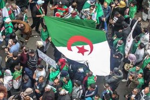 Algérie : l’ancien patron de la police condamné à quinze ans de prison ferme