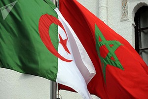 Le chanteur de raï algérien Cheb Nasro a appelé au Maroc à la réouverture de la frontière avec l’Algérie