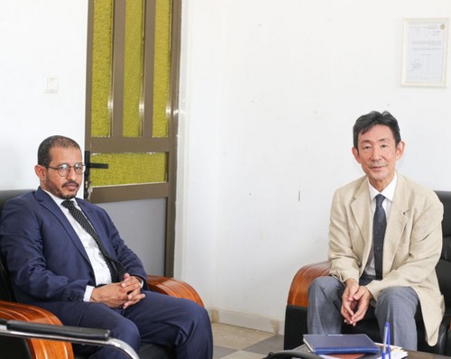 Visite de l'ambassadeur du Japon au Centre Ethar pour les cancéreux