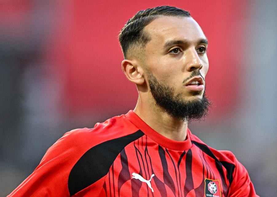 Amine Gouiri choisit de défendre les couleurs des Fennecs, adversaires des Mourabitounes, à la prochaine CAN