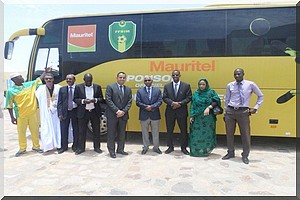 Mauritel offre un gros autobus à la FFRIM