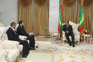 Le Président de la République reçoit une délégation du Mouvement de résistance islamique palestinien (Hamas)