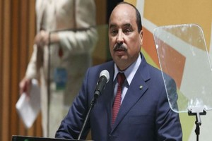 Mauritanie: les partisans du président Aziz font le forcing pour un 3e mandat