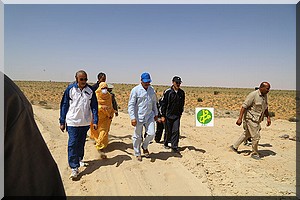 Le Président de la République visite le site d'enfouissement des ordures de la ville de Nouakchott 