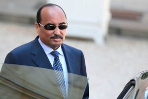 Les avoirs extérieurs de l’ancien président Aziz vont être gelés