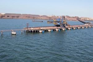 Mauritanie : La BEI et la BAD soutiennent le projet de dragage du port minéralier de la SNIM