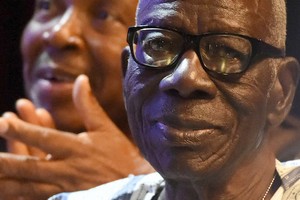 Bios Diallo : « Bernard Dadié, le stylo, l'arme et l'honneur ! »
