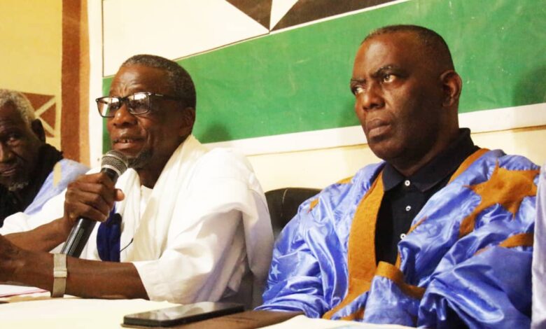Dakar convoque Samba Thiam et somme Biram Dah Abeid de suspendre ses activités politiques
