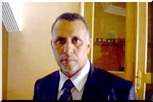 La police disperse des supporters pour la candidature de Me Bouhoubeini