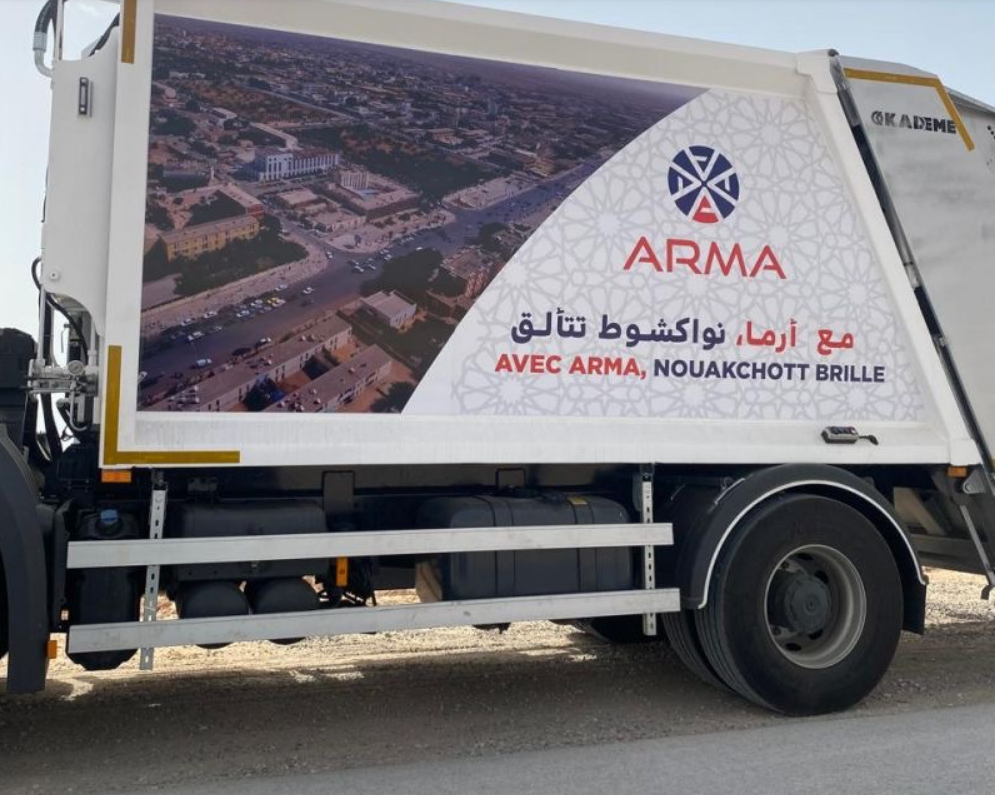 Après avoir remporté le marché du nettoyage de Nouakchott, les camions de “Arma” arrivent au poste frontière de Guerguerat