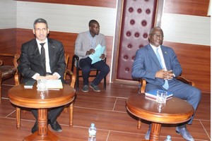 Porte-parole du gouvernement : les membres du gouvernement ont décidé de contribuer au Fonds de solidarité