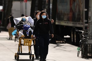 Coronavirus: les Etats-Unis franchissent la barre des 40.000 morts
