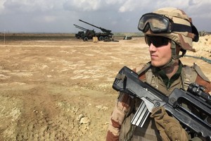 La coalition internationale anti-Daesh annonce suspendre ses opérations en Irak