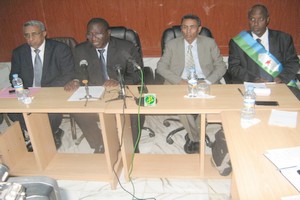 Séance de travail avec une délégation de Djibouti sur l'expérience de la Mauritanie en matière d'éradication des bidonvilles