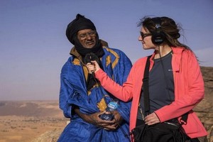 Reportage RFI. Après dix ans d’absence, les touristes reviennent fouler le sable de l’Adrar [PhotoReportage]