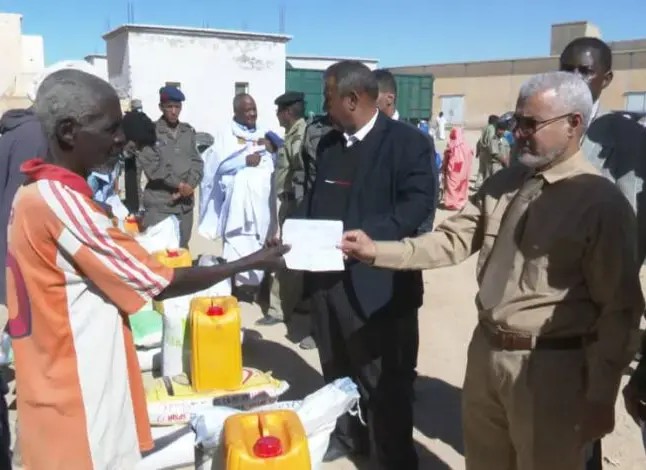 Distribution de vivres à 3000 familles pauvres en Adrar
