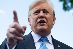 États-Unis: Trump reconnaît que Moscou l'a aidé à être élu avant de se raviser