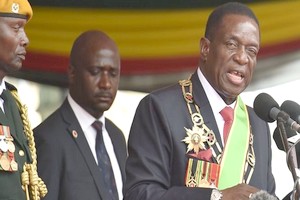 Zimbabwe: une explosion fait des victimes à la fin d'un meeting du président Mnangagwa (témoins)