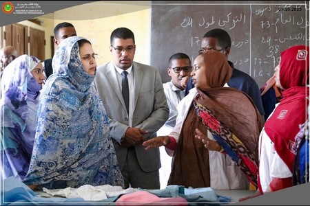 La ministre de l'Emploi visite l’Ecole des Bâtiments et Travaux publics d’El Mina